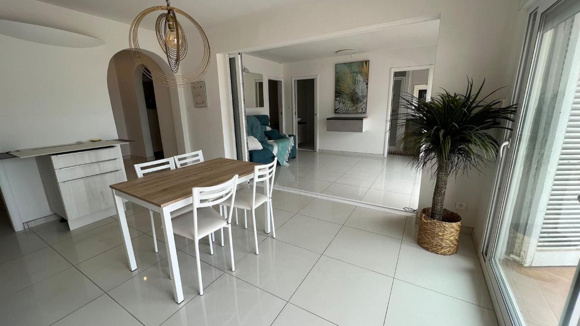 Precioso Apartamento Moderno En Primera Linea Del Mar Av-11 Roses Zewnętrze zdjęcie